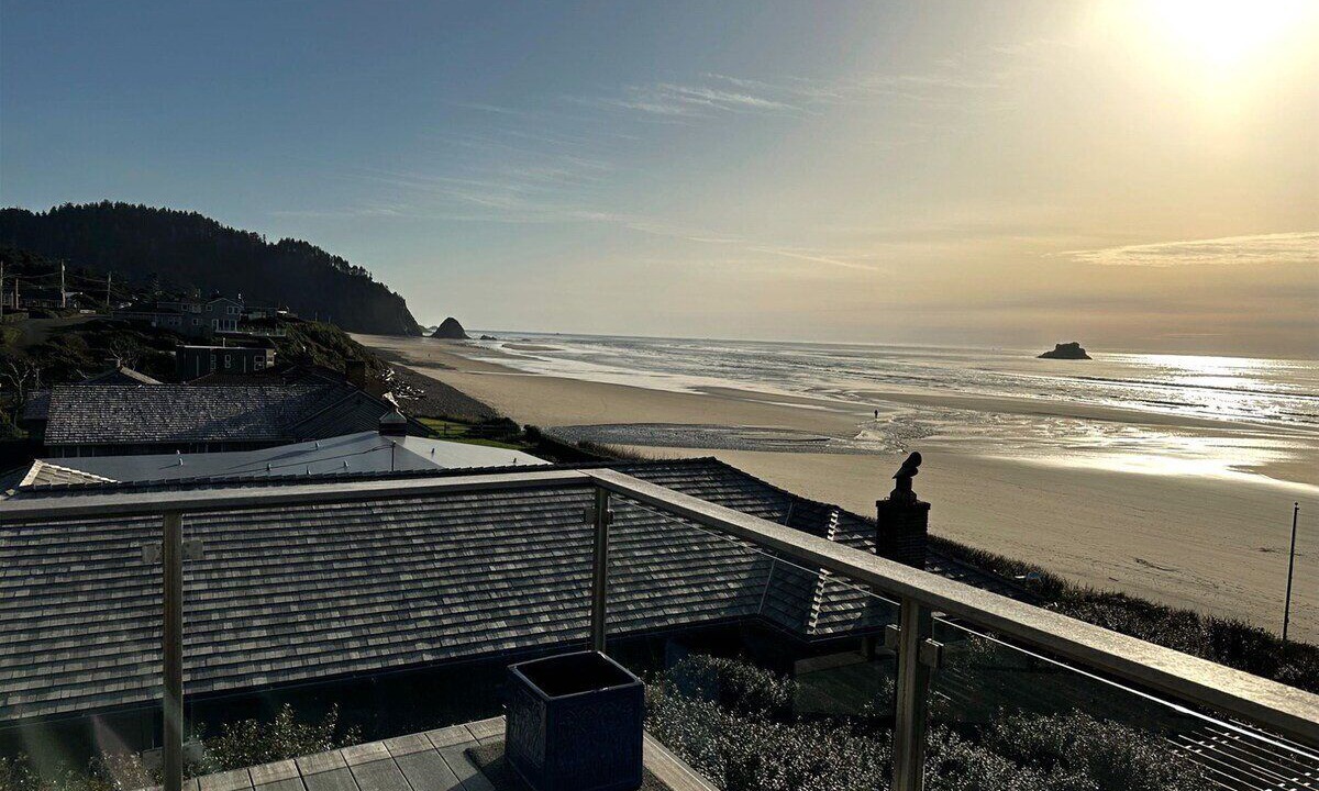 Photo of Others in Arch Cape