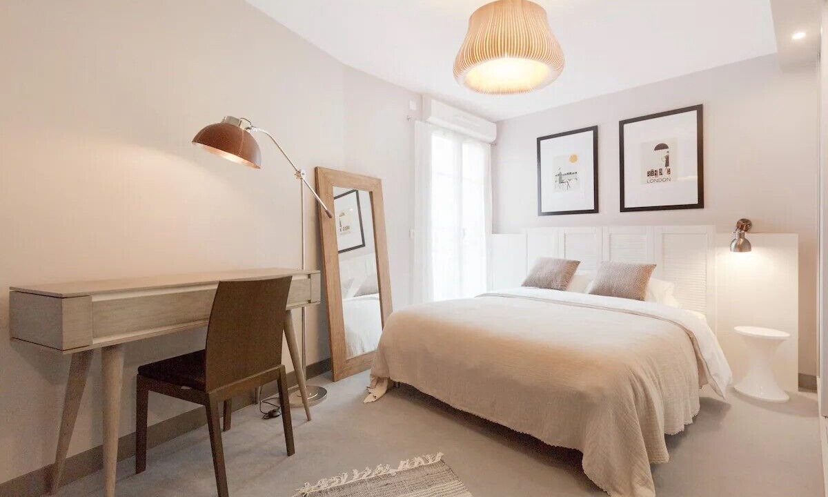 Photo of Bedroom in Puteaux