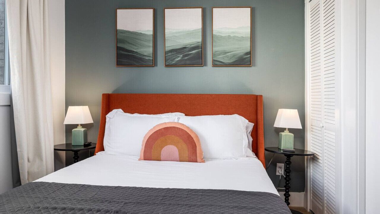 Photo of Bedroom in Hillsboro Village