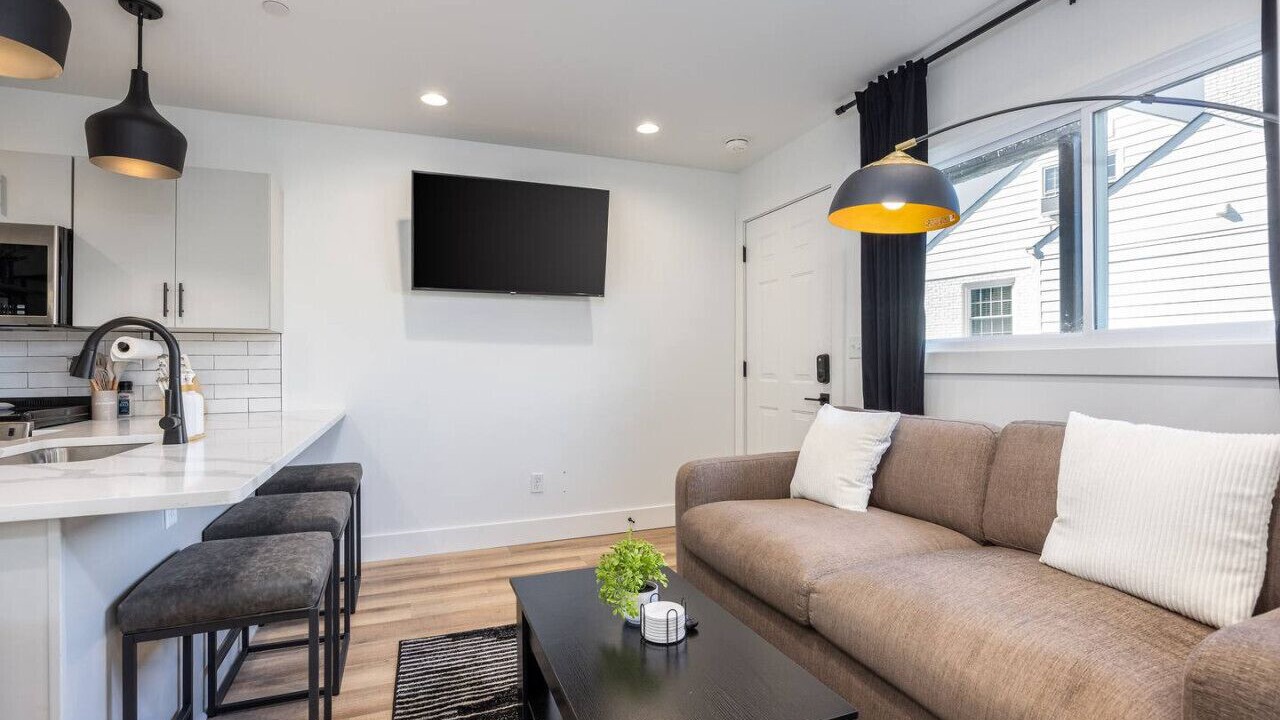 Photo of Bedroom in Hillsboro Village