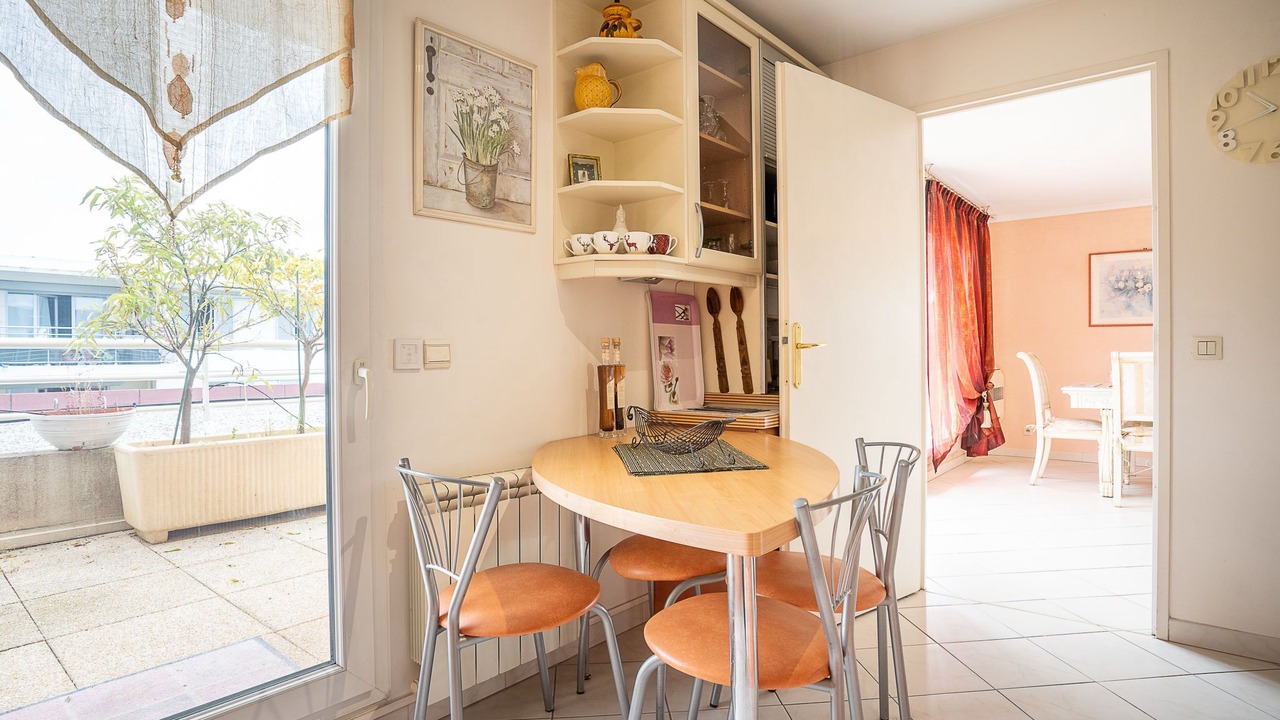 Photo of Bedroom in Le Cannet