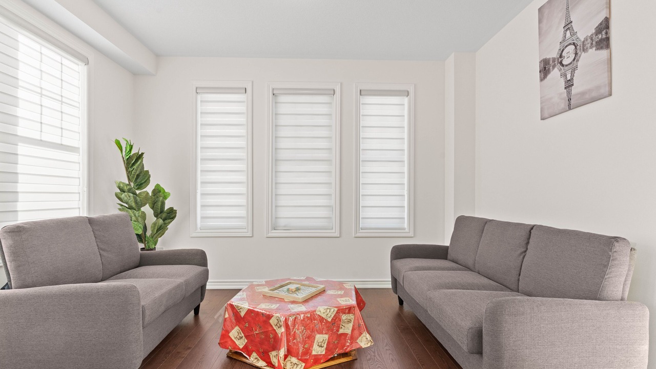 Photo of Livingroom in Mount Pleasant