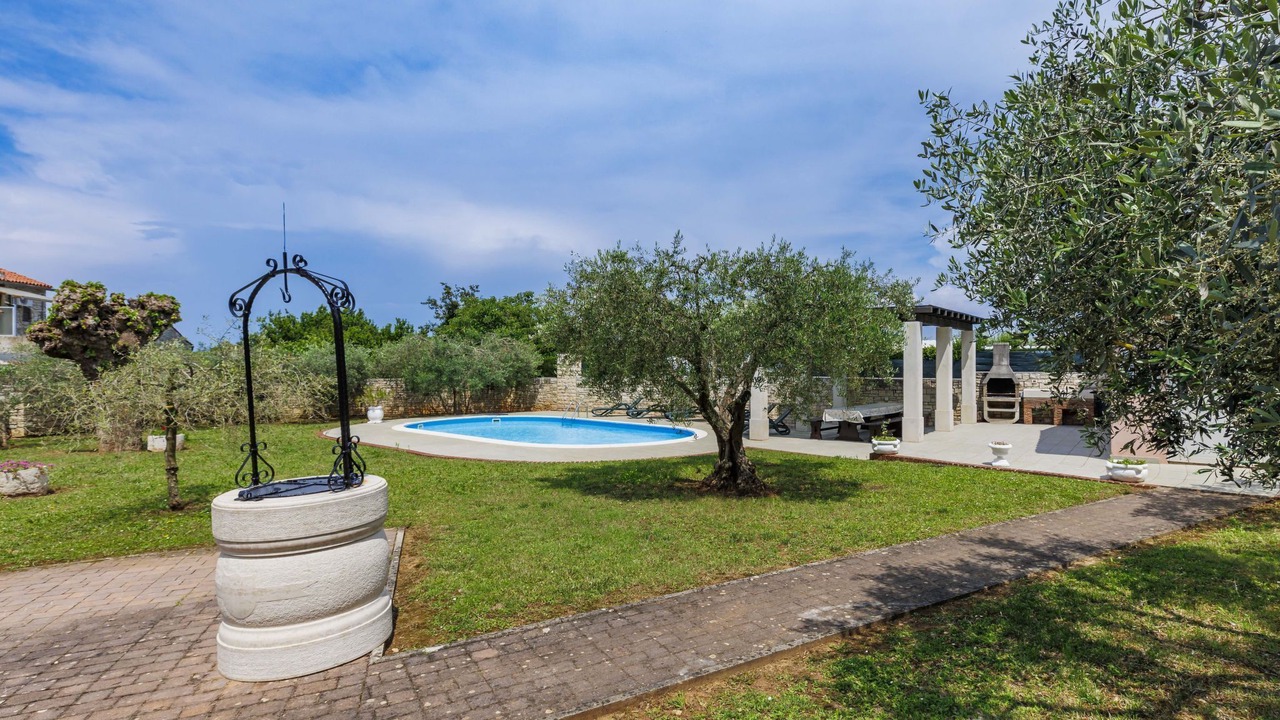 Photo of Outdoor in Zambratija