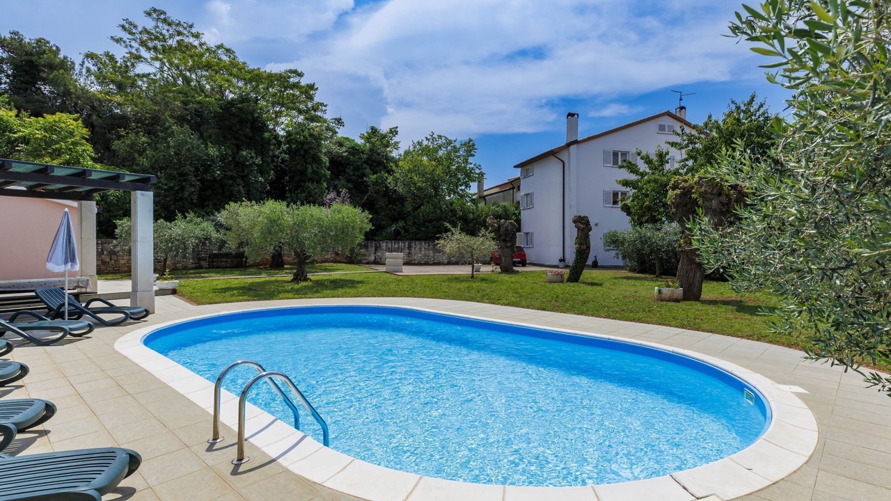 Photo of Outdoor in Zambratija