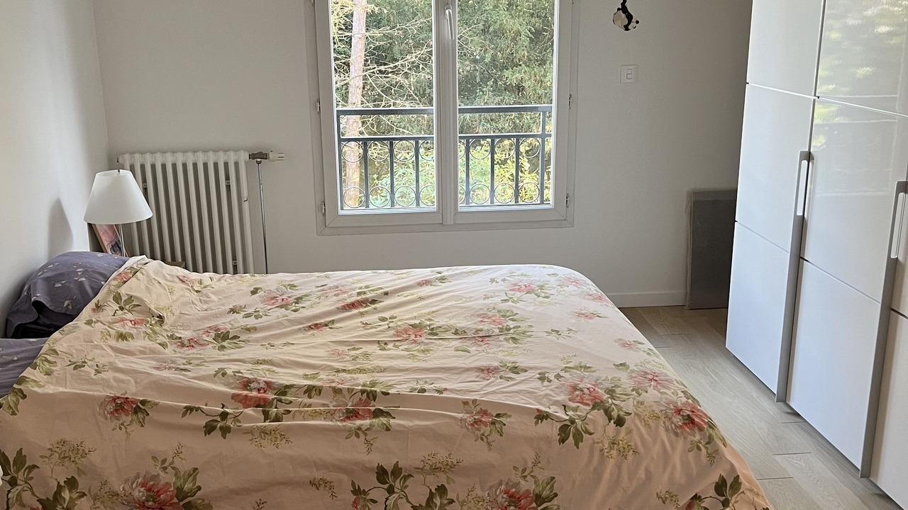 Photo of Bedroom in Marnes-la-Coquette