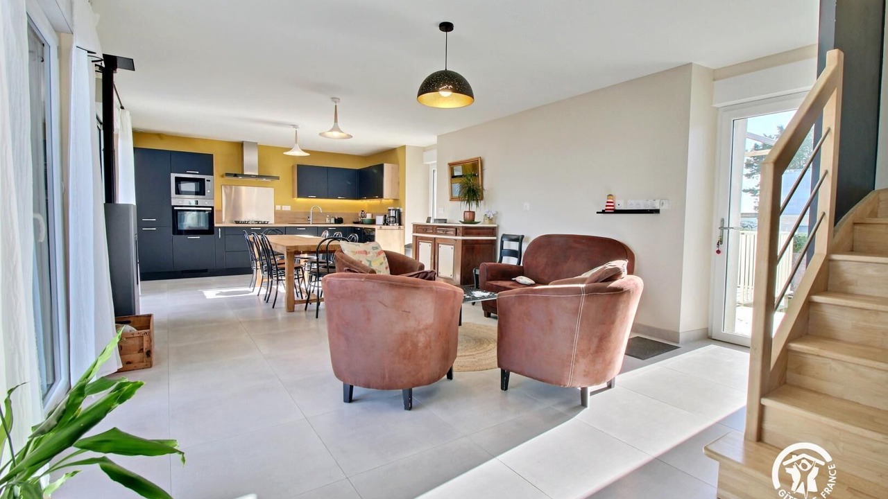 Photo of Others in Gavres