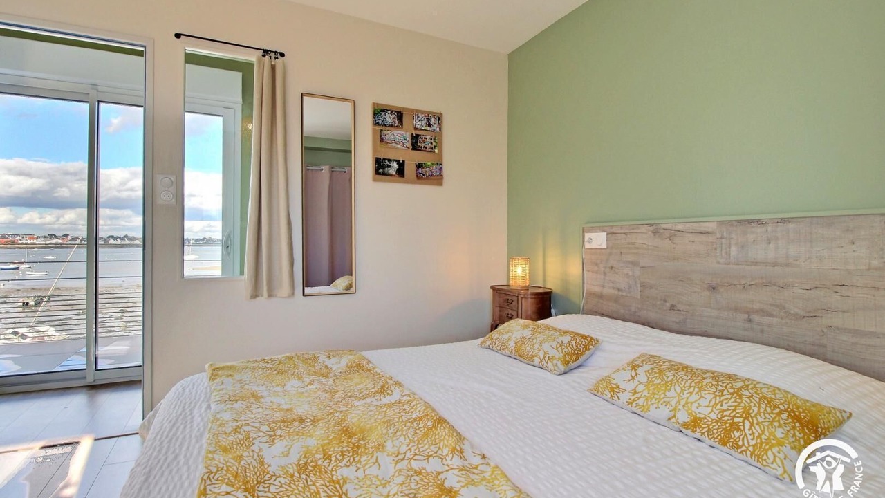 Photo of Bedroom in Gavres