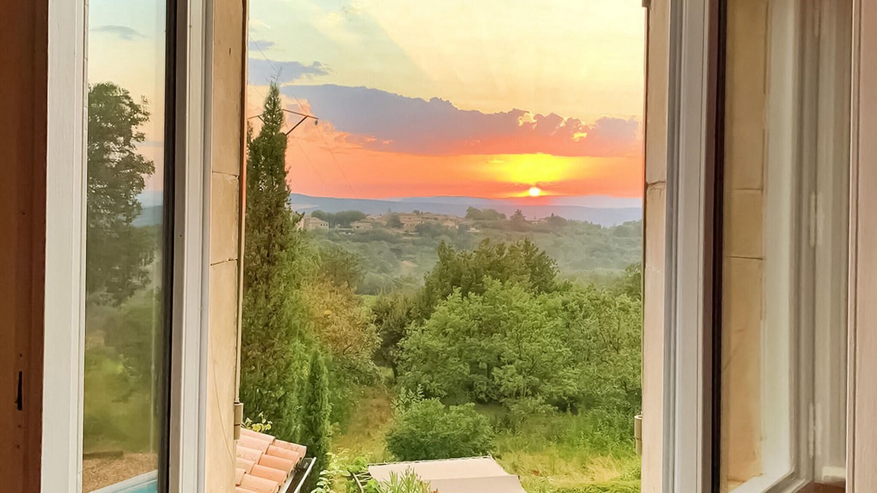 Photo of Bedroom in Saint-Andre-d'Olerargues