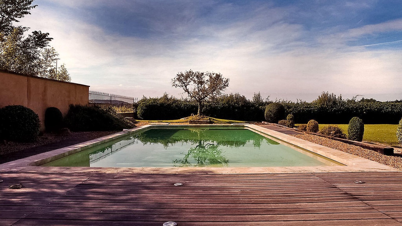 Photo of Outdoor in Violes