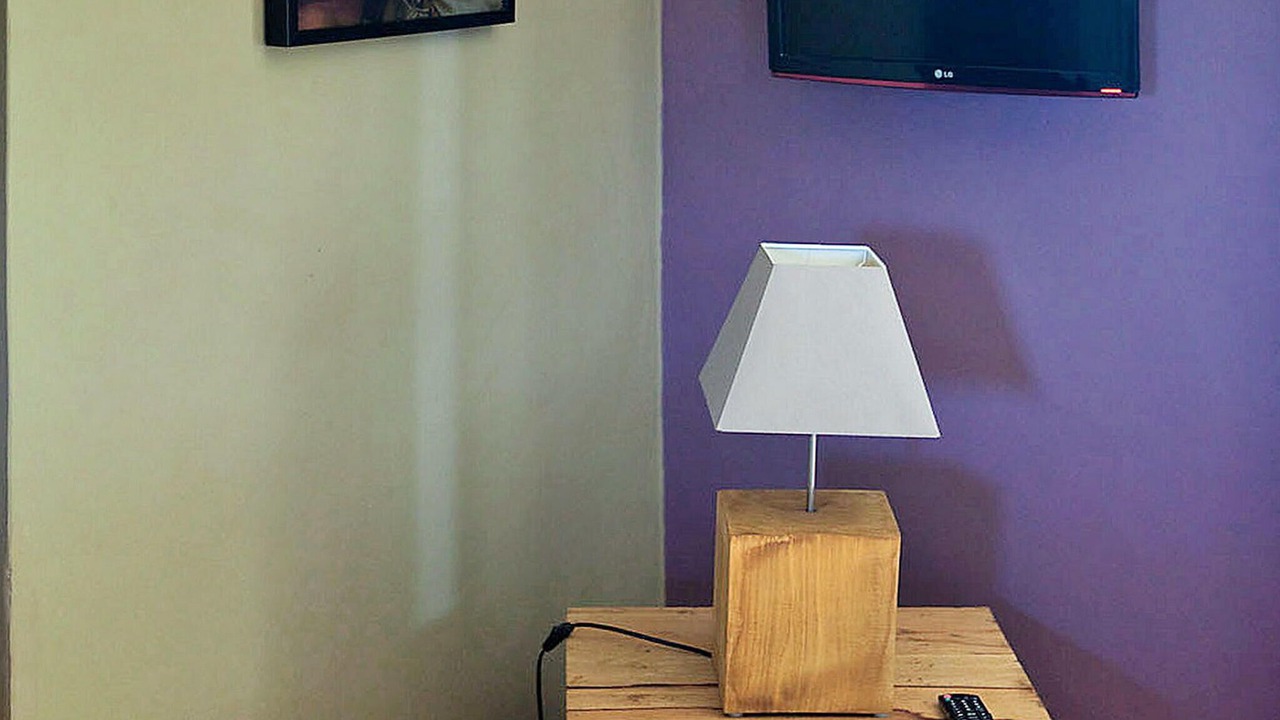 Photo of Others in Violes