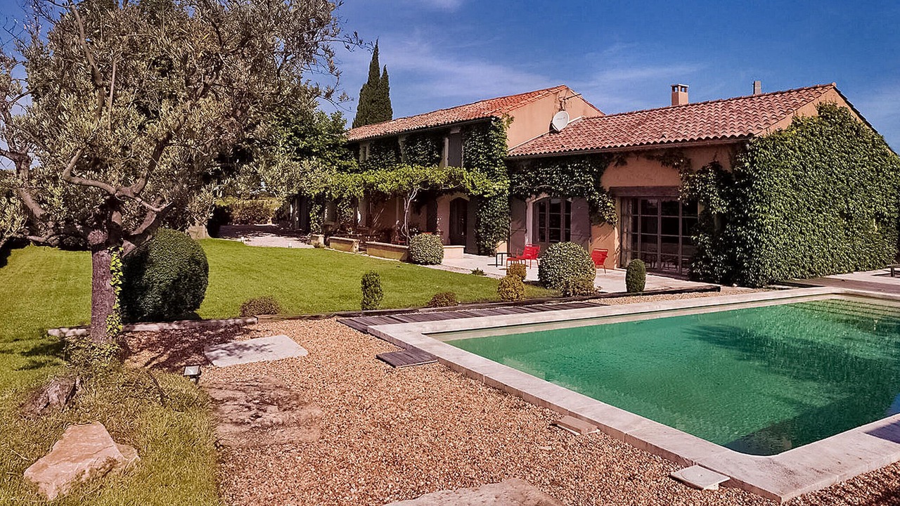 Photo of Outdoor in Violes