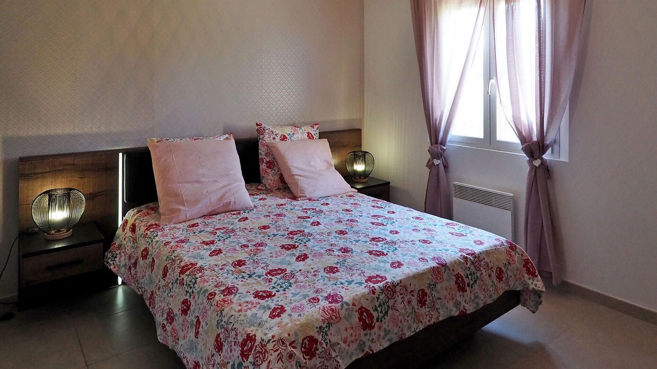 Photo of Others in Eyragues