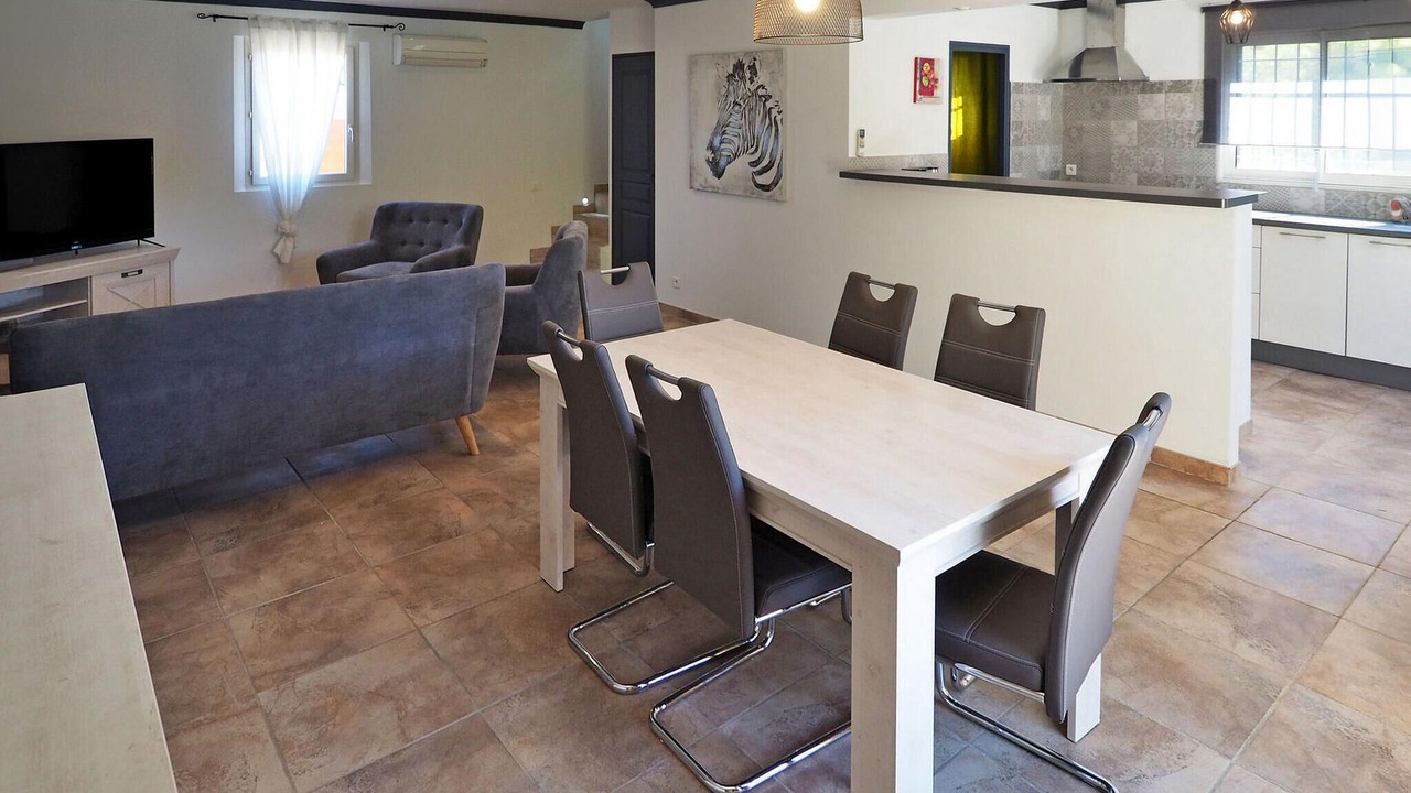 Photo of Bedroom in Eyragues