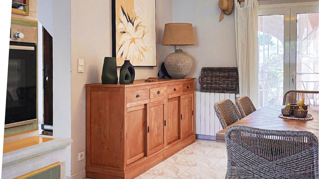 Photo of Others in Mouries