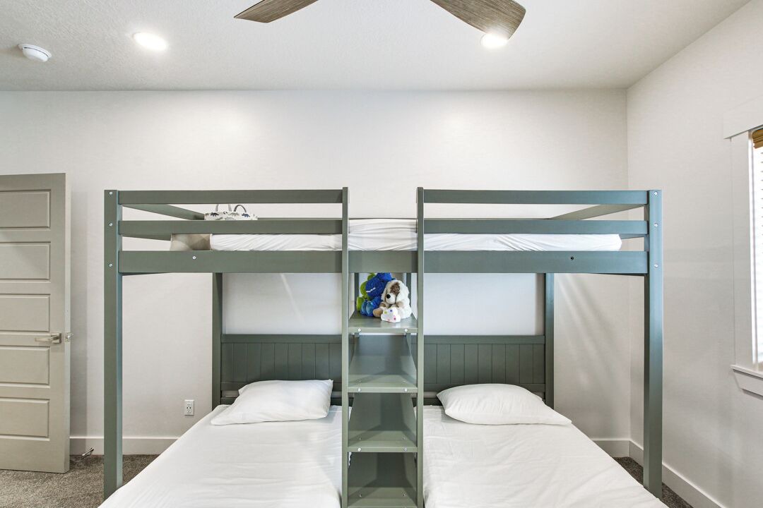 Photo of Bedroom in Sweetwater