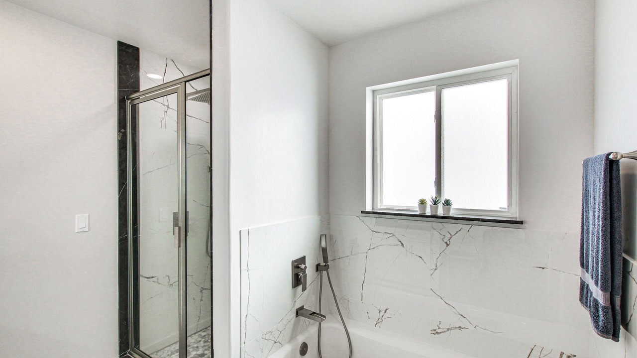 Photo of Bathroom in Sweetwater