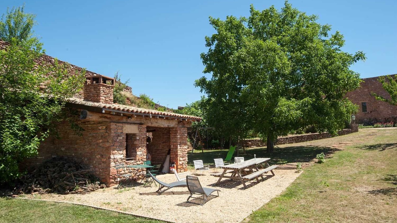 Photo of Outdoor in Leynes