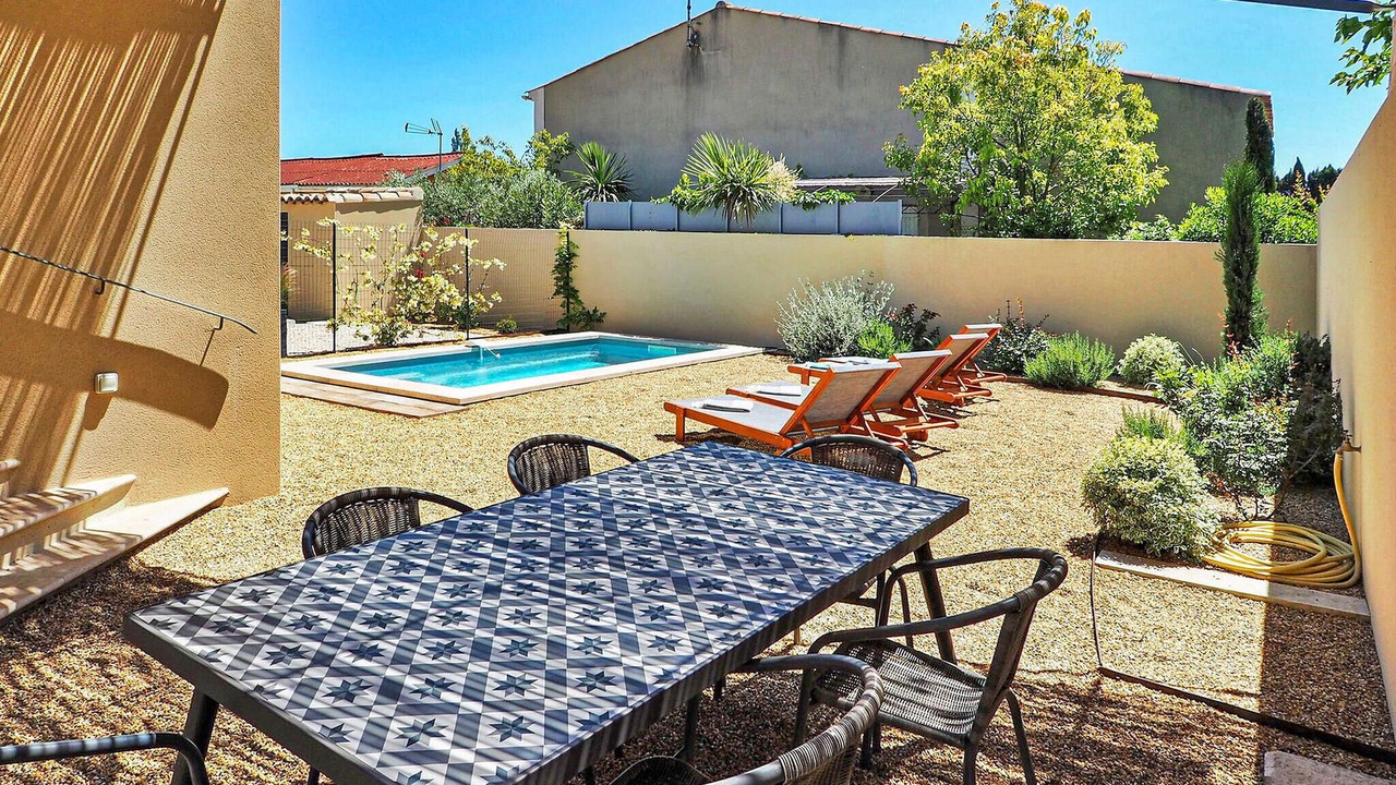 Photo of Others in Maillane