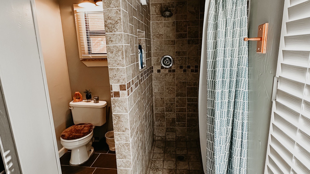 Photo of Bathroom in Mason