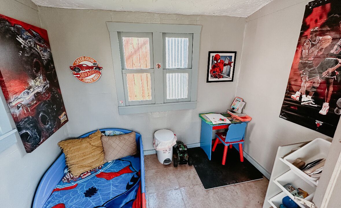 Photo of Bedroom in Mason