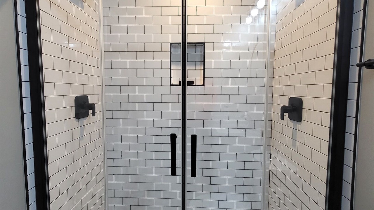 Photo of Bathroom in Collier Heights