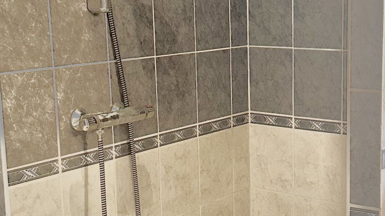 Photo of Bathroom in Prigonrieux