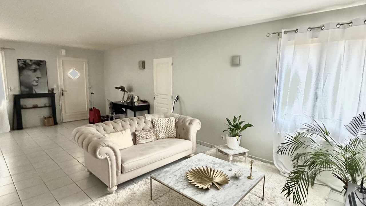 Photo of Livingroom in Prigonrieux