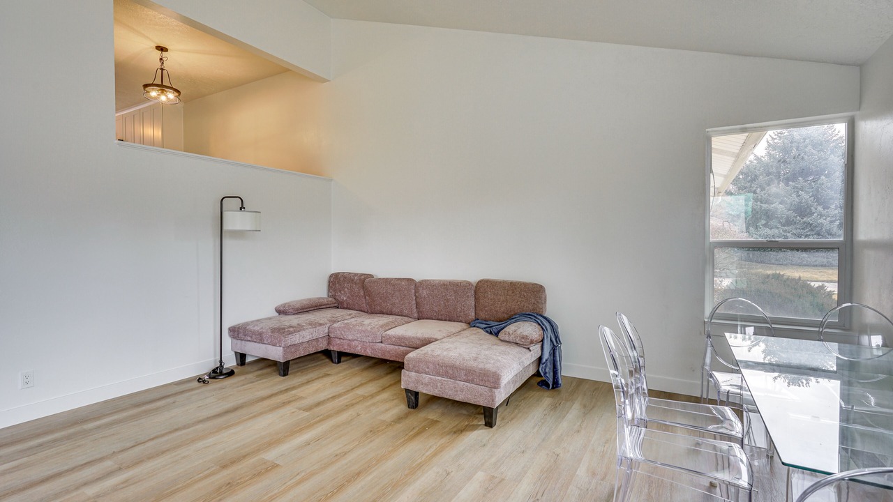 Photo of Bedroom in Midvale
