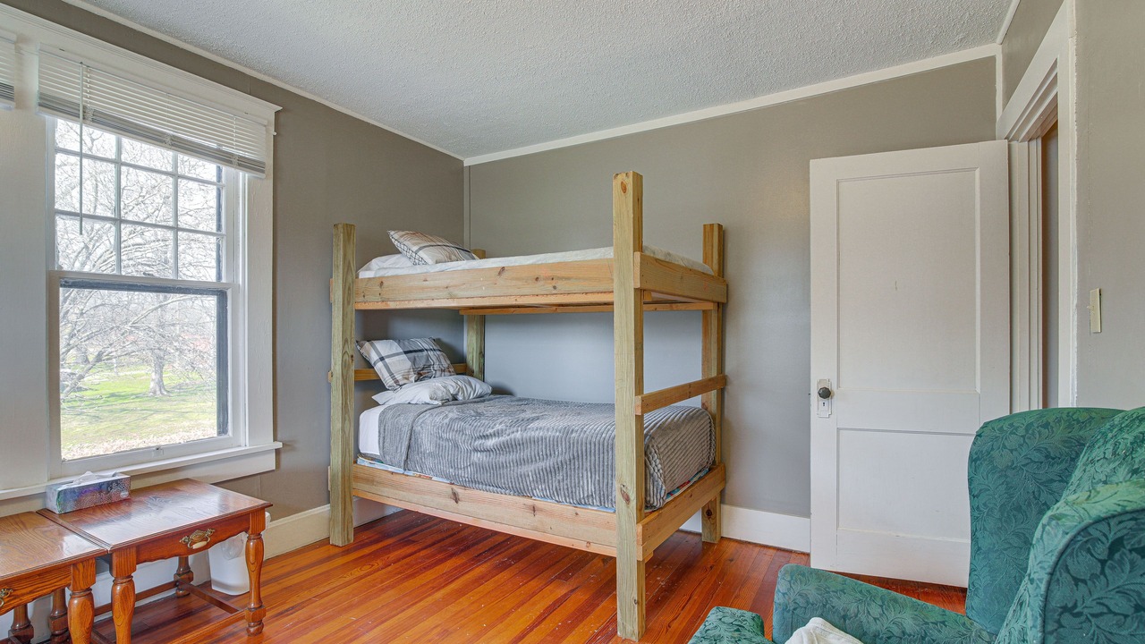 Photo of Bedroom in Wheatley