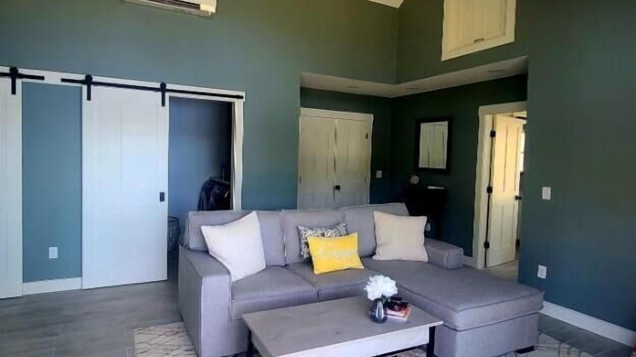 Photo of Livingroom in Washington