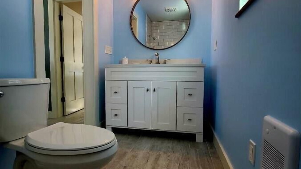 Photo of Bathroom in Washington