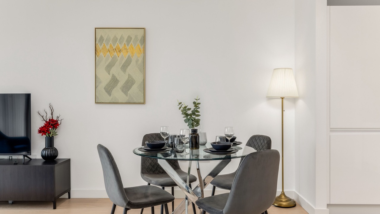 Photo of Others in Tower Hill