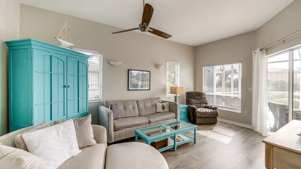 Photo of Bedroom in Burnt Store Isles