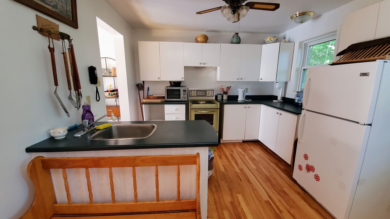 Photo of Kitchen in Val-des-Monts