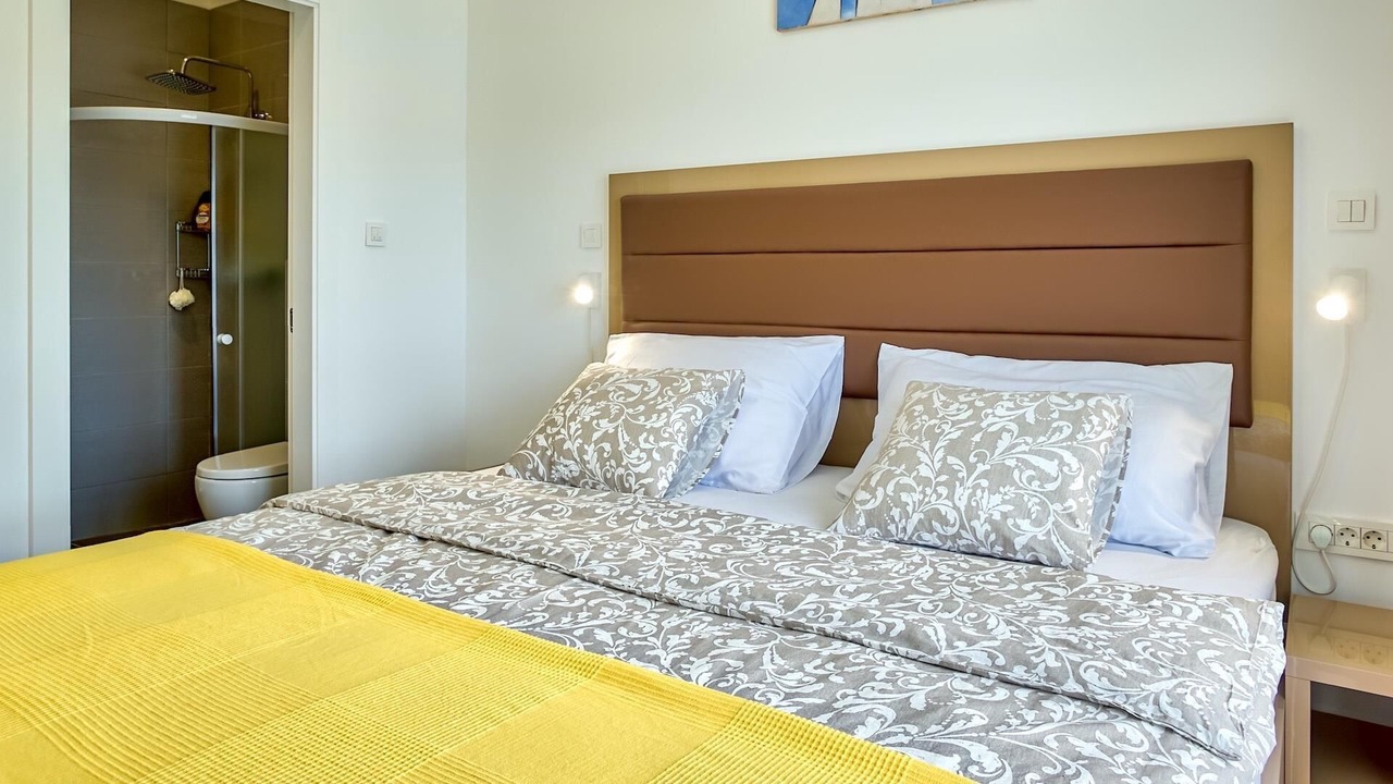 Photo of Bedroom in Metajna