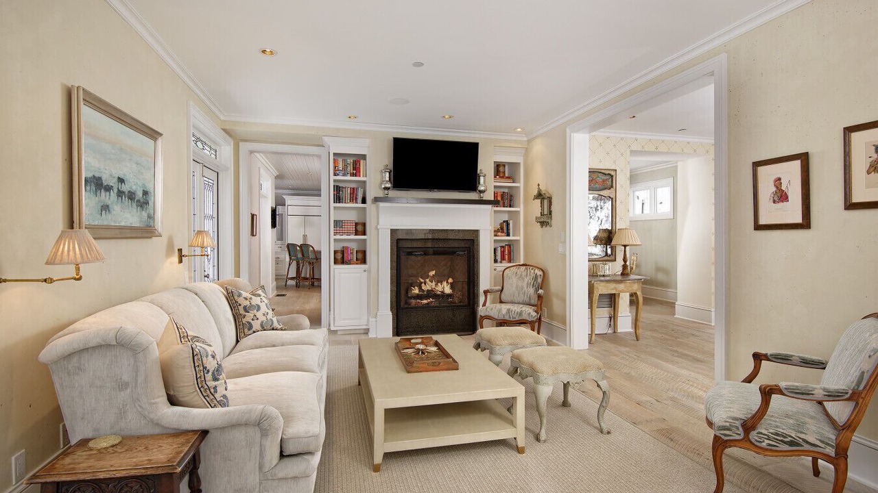 Photo of Bedroom in West End