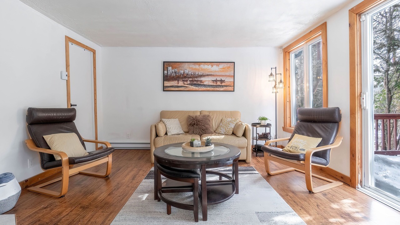 Photo of Livingroom in Saint-Faustin-Lac-Carre