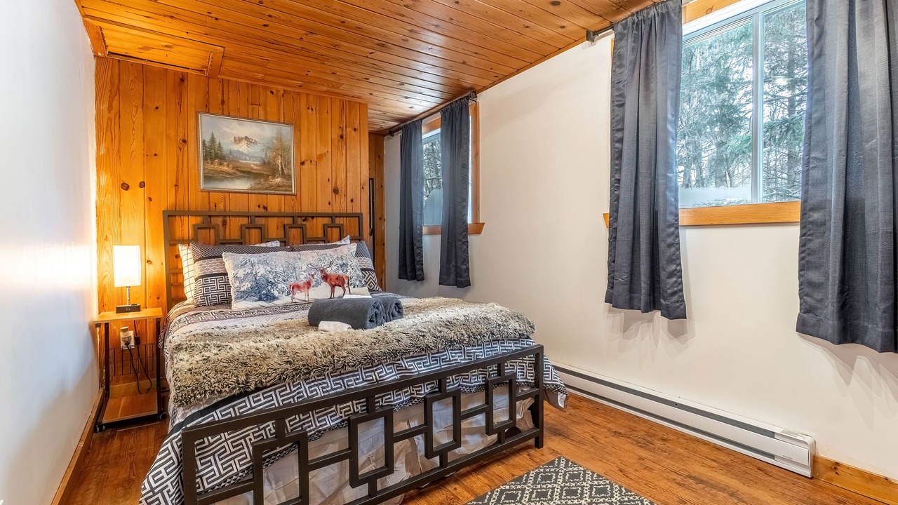 Photo of Bedroom in Saint-Faustin-Lac-Carre