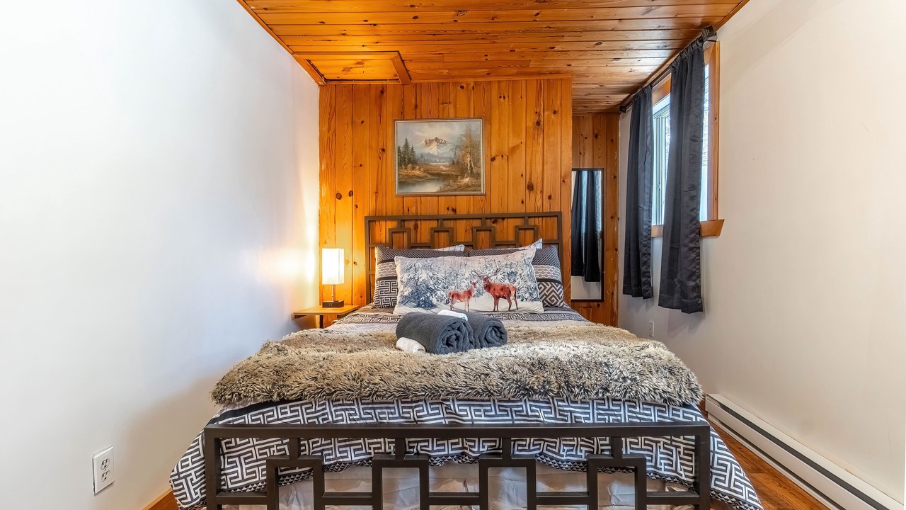Photo of Bedroom in Saint-Faustin-Lac-Carre