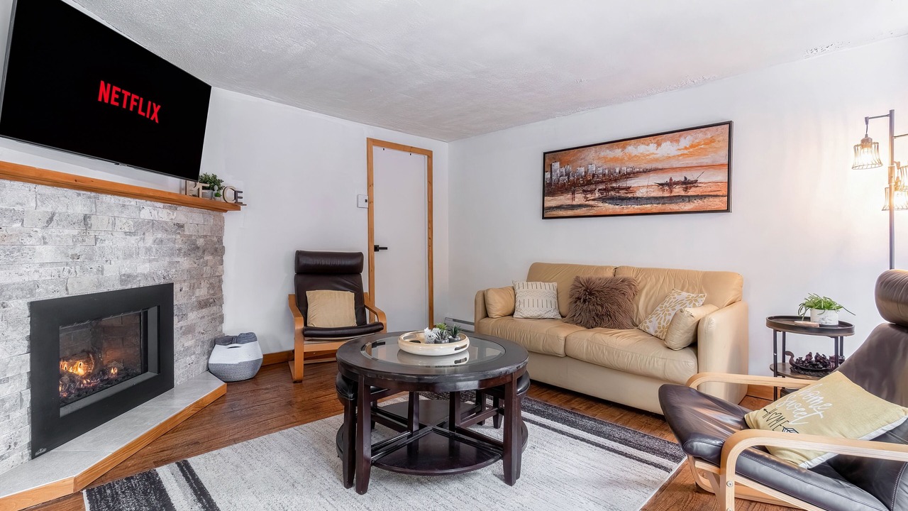 Photo of Livingroom in Saint-Faustin-Lac-Carre