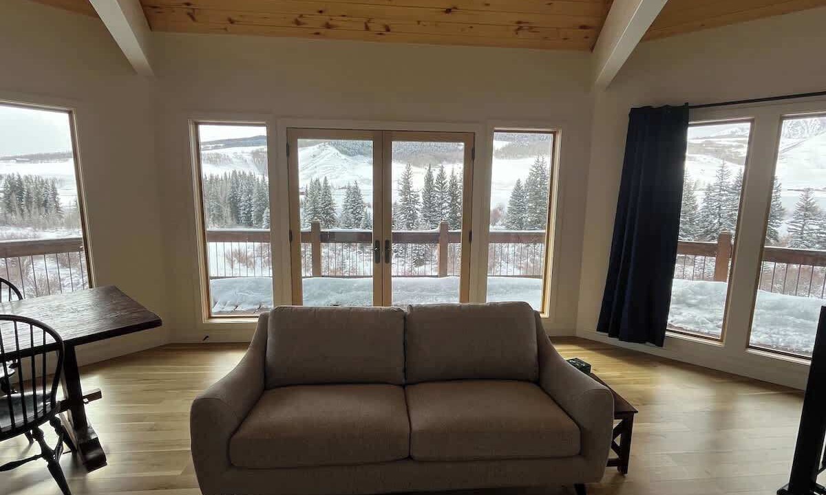 Photo of Livingroom in Crested Butte South