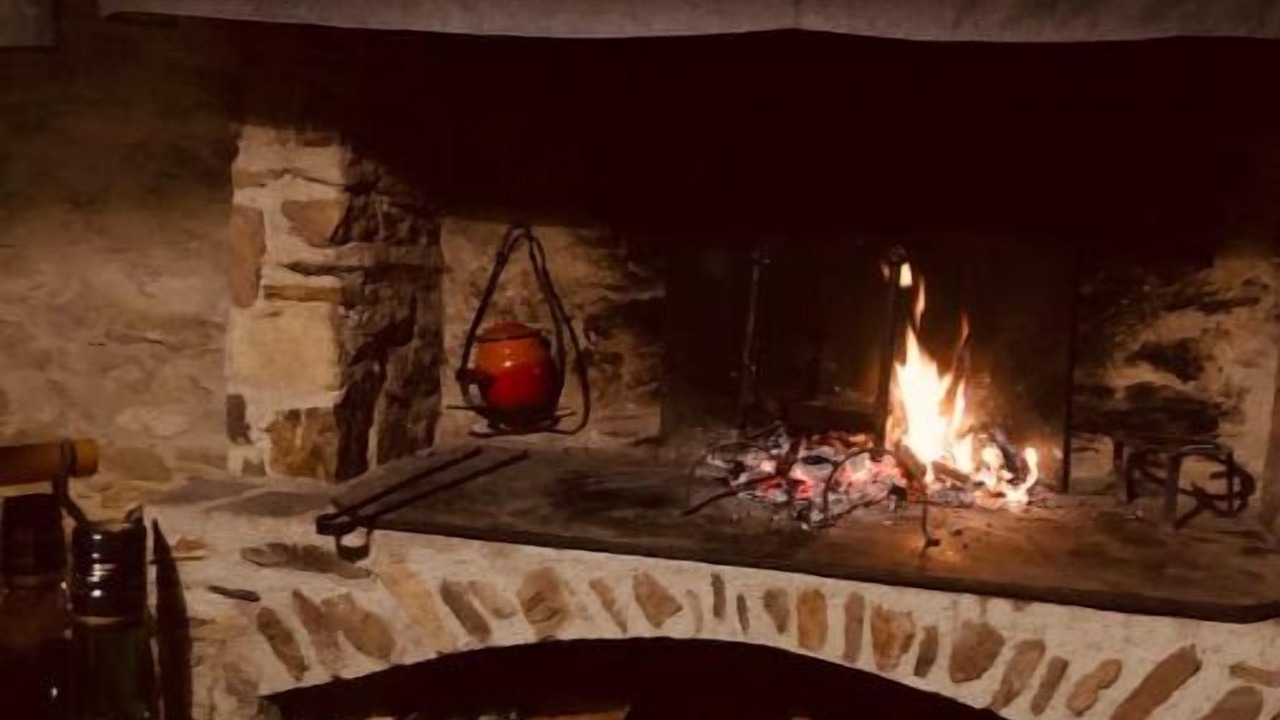 Photo of Livingroom in Saint-Pierre-de-Trivisy