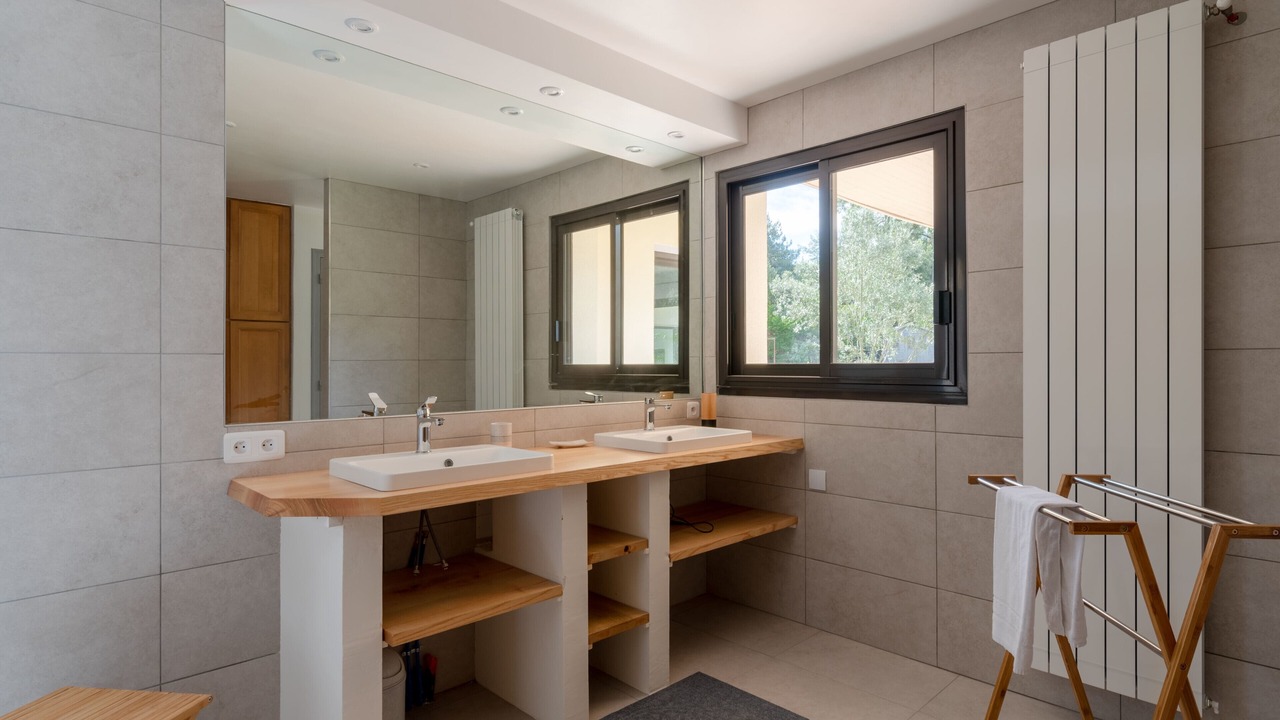 Photo of Bathroom in Pornichet