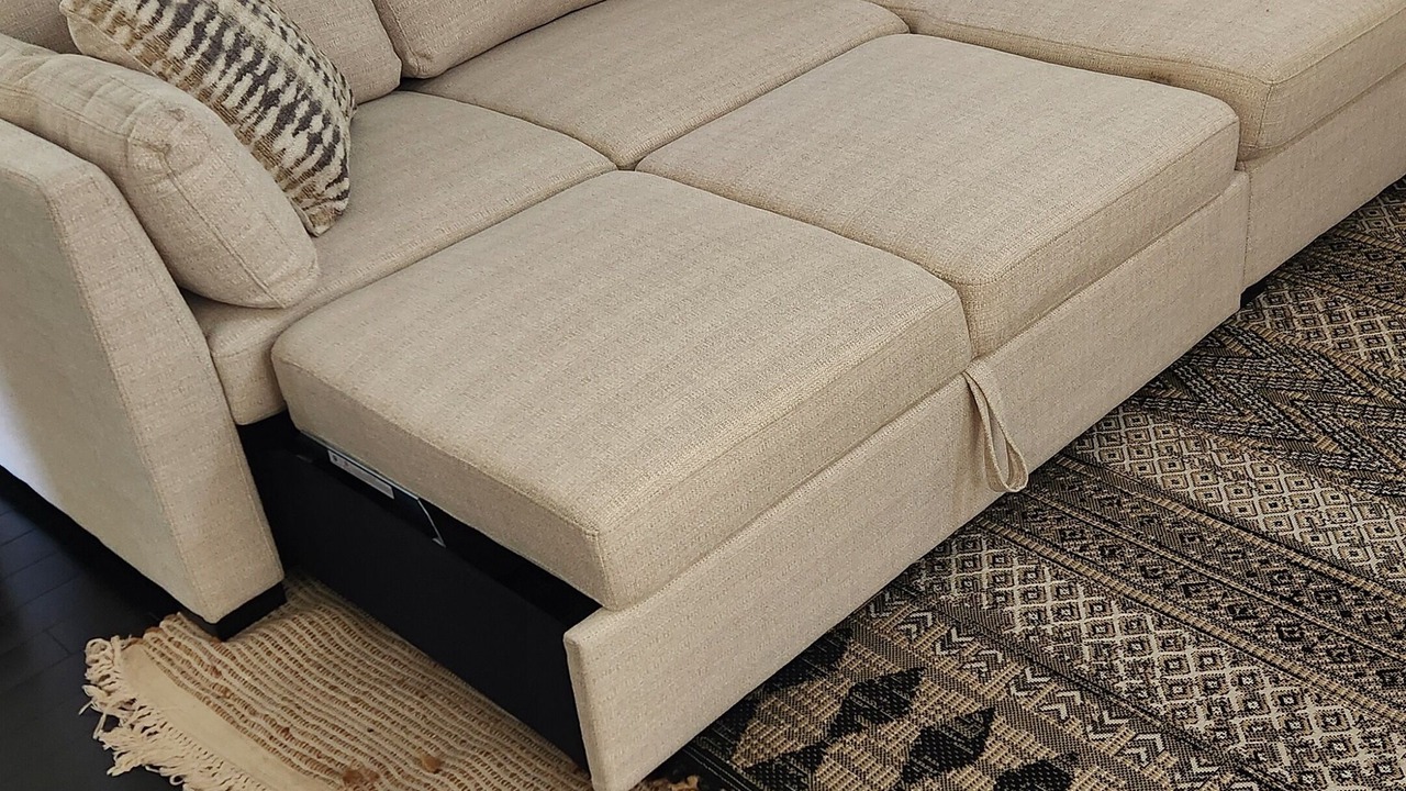 Photo of Livingroom in Claverack-Red Mills