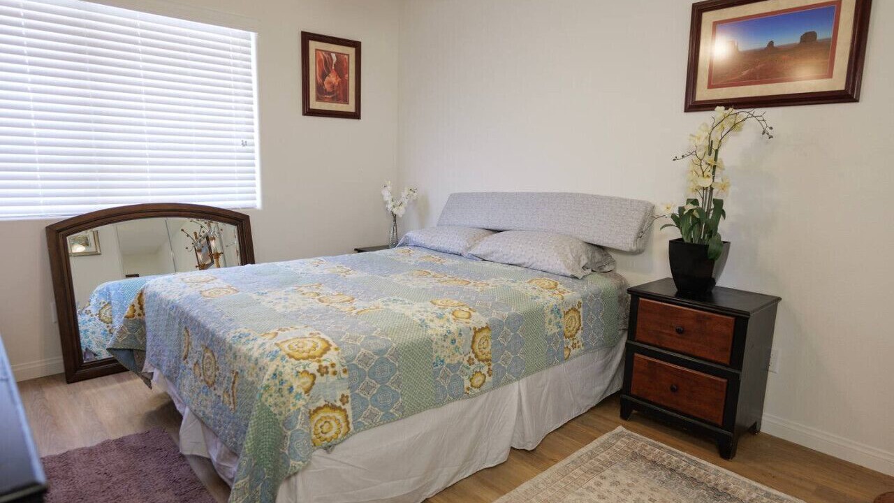Photo of Bedroom in Sunrise Manor