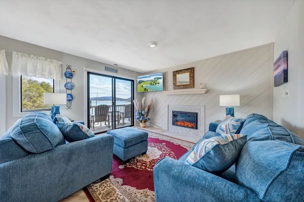 Photo of Livingroom in Smith Mountain Lake