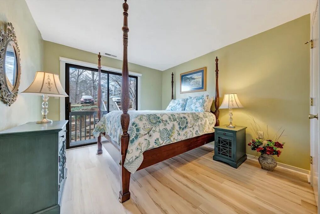 Photo of Bedroom in Smith Mountain Lake