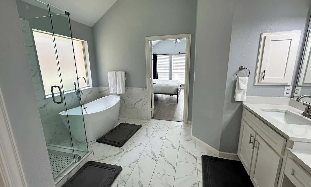 Photo of Bathroom in Garland