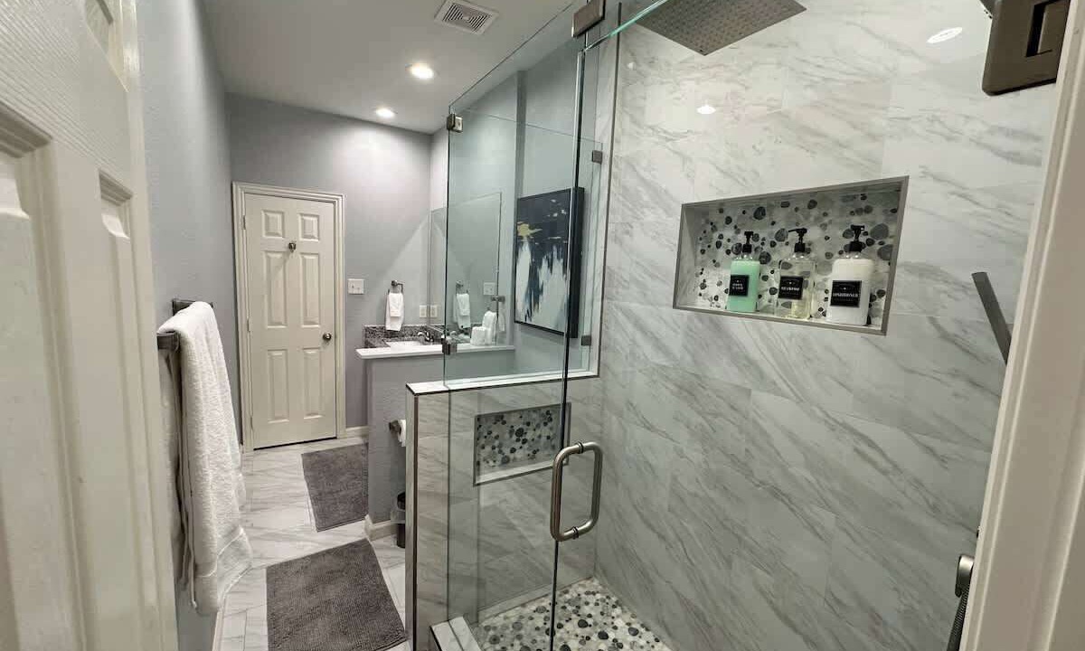 Photo of Bathroom in Garland