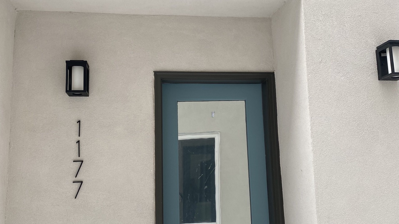 Photo of Outdoor in Hale